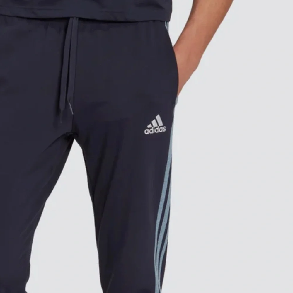 adidas sweat pants